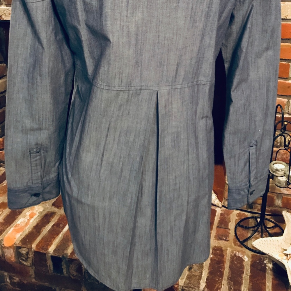 NORTH FACE Ladies Denim-Blue Tailored Blouse